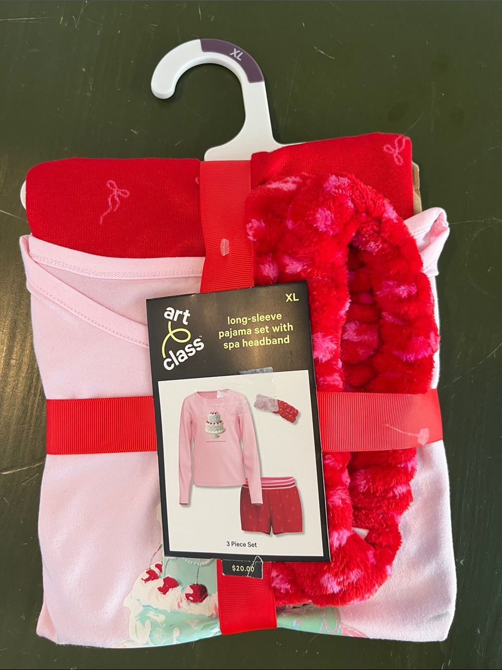 art class Pink & Red Pajama Set with Fuzzy Red Spa Headband